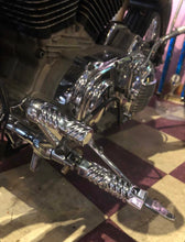 Load image into Gallery viewer, Twisted Foot Peg