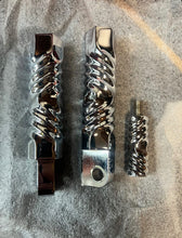 Load image into Gallery viewer, Twisted Foot Peg