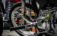 Load image into Gallery viewer, Twisted Shift Peg